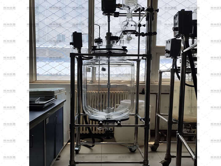 上?？婆d儀器與某工業(yè)有限公司合作